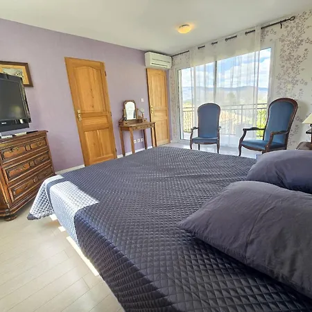 Classée 4 étoiles Villa *